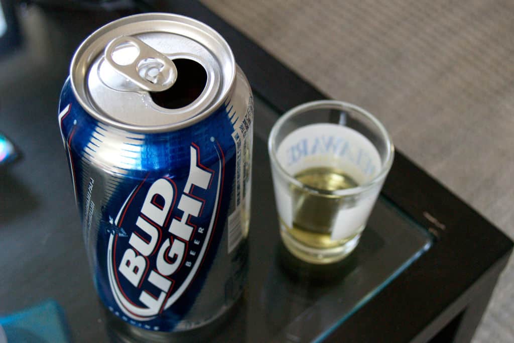 bud light can beer