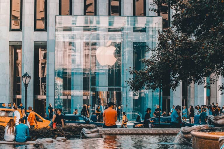 Read more about the article Apple Retail Hiring Guide 2023: Get Your Dream Job